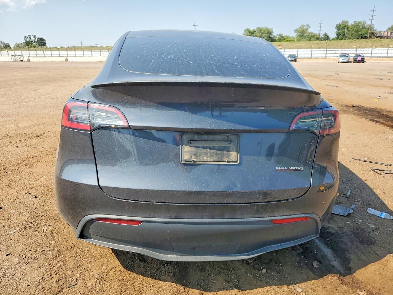 2024 Tesla Model Y - Фото 6