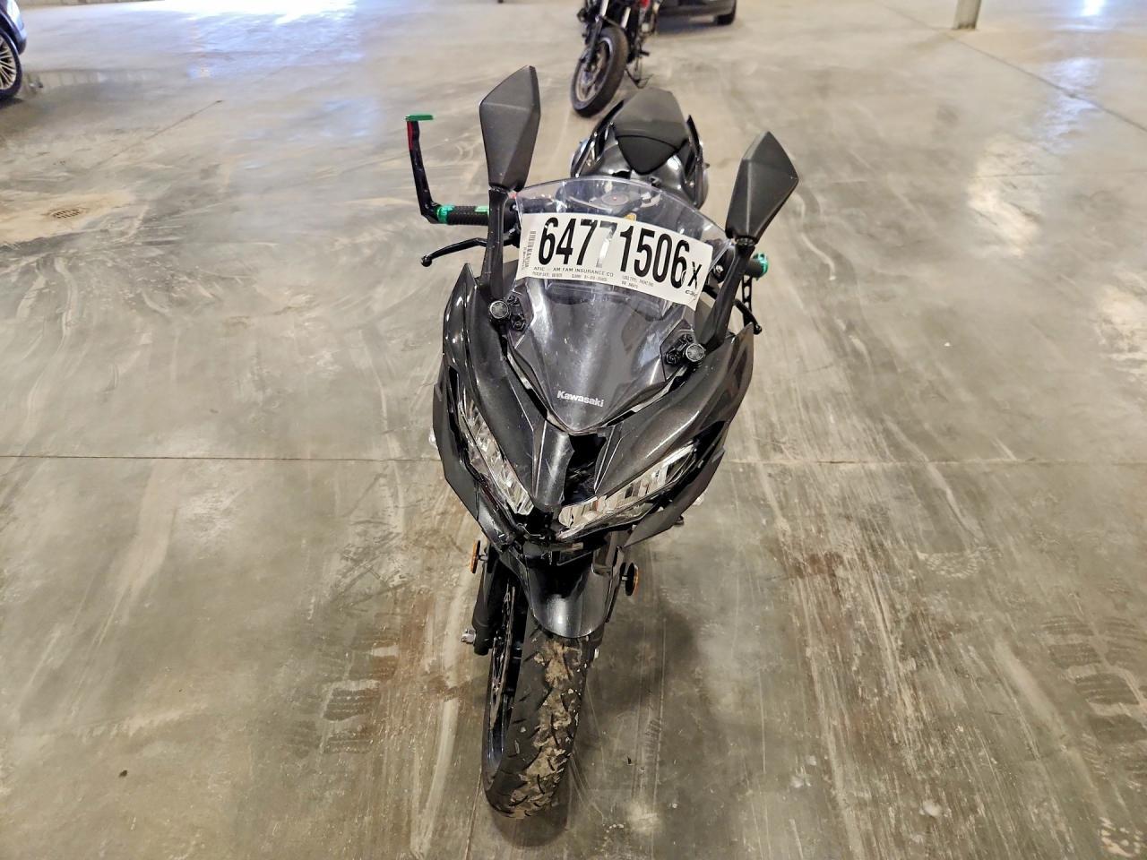 2023 Kawasaki Ex400 - Image 2