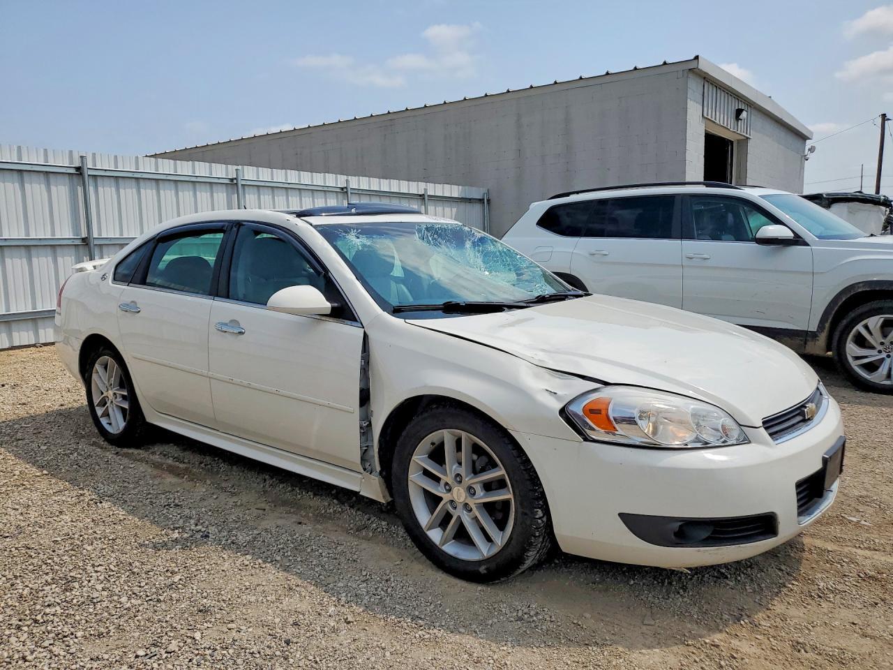 2009 Chevrolet Impala Ltz - Image 4