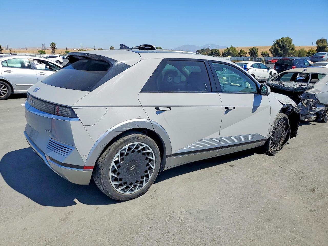 2022 Hyundai Ioniq 5 Limited - Фото 3