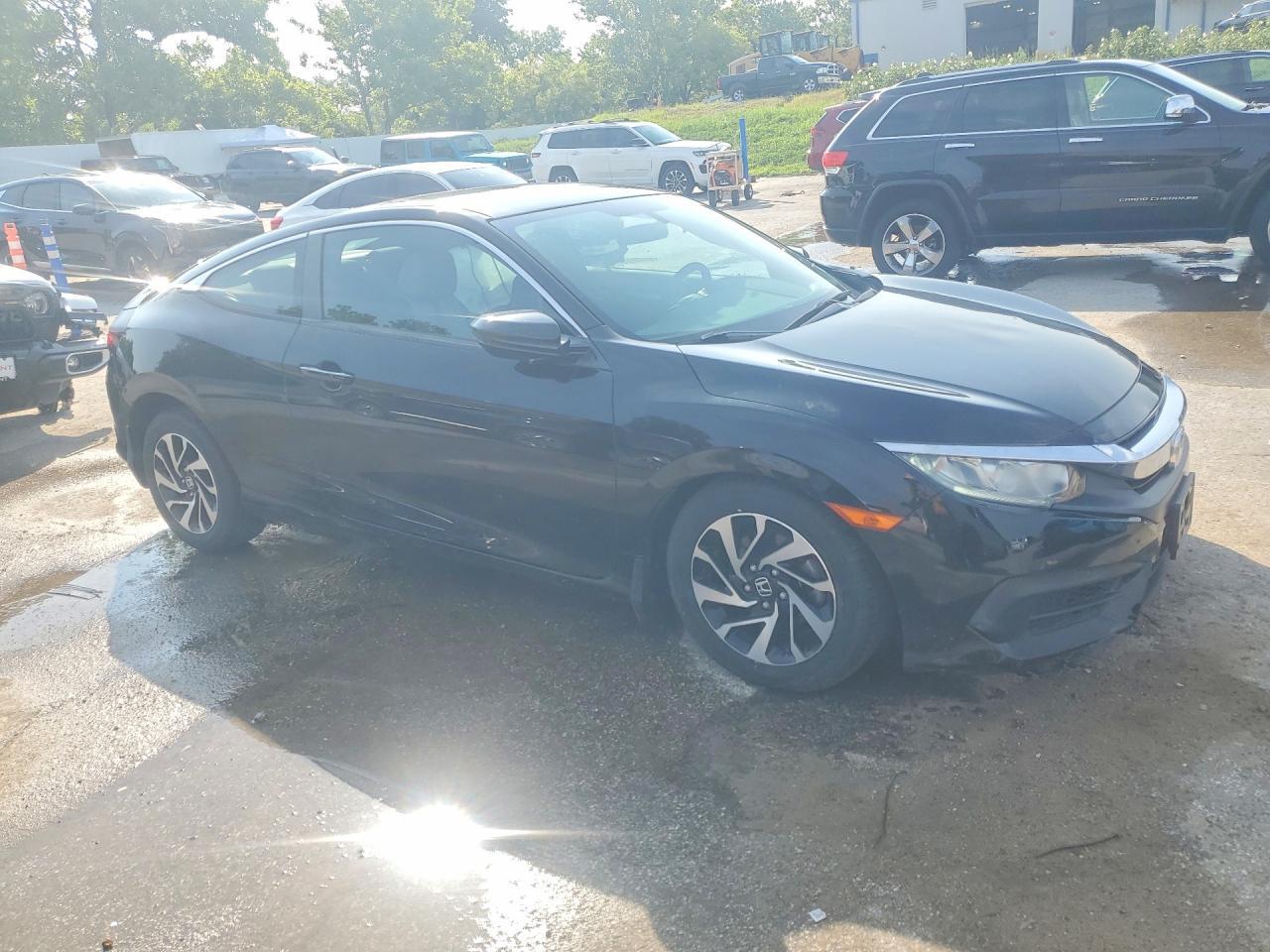 2017 Honda Civic Lx - Фото 4
