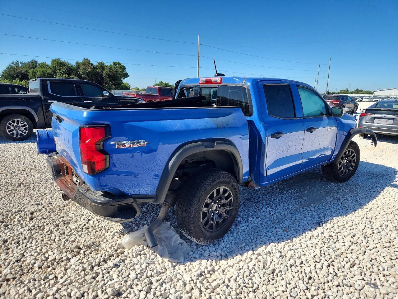 2025 Chevrolet Colorado Trail Boss - Image 3