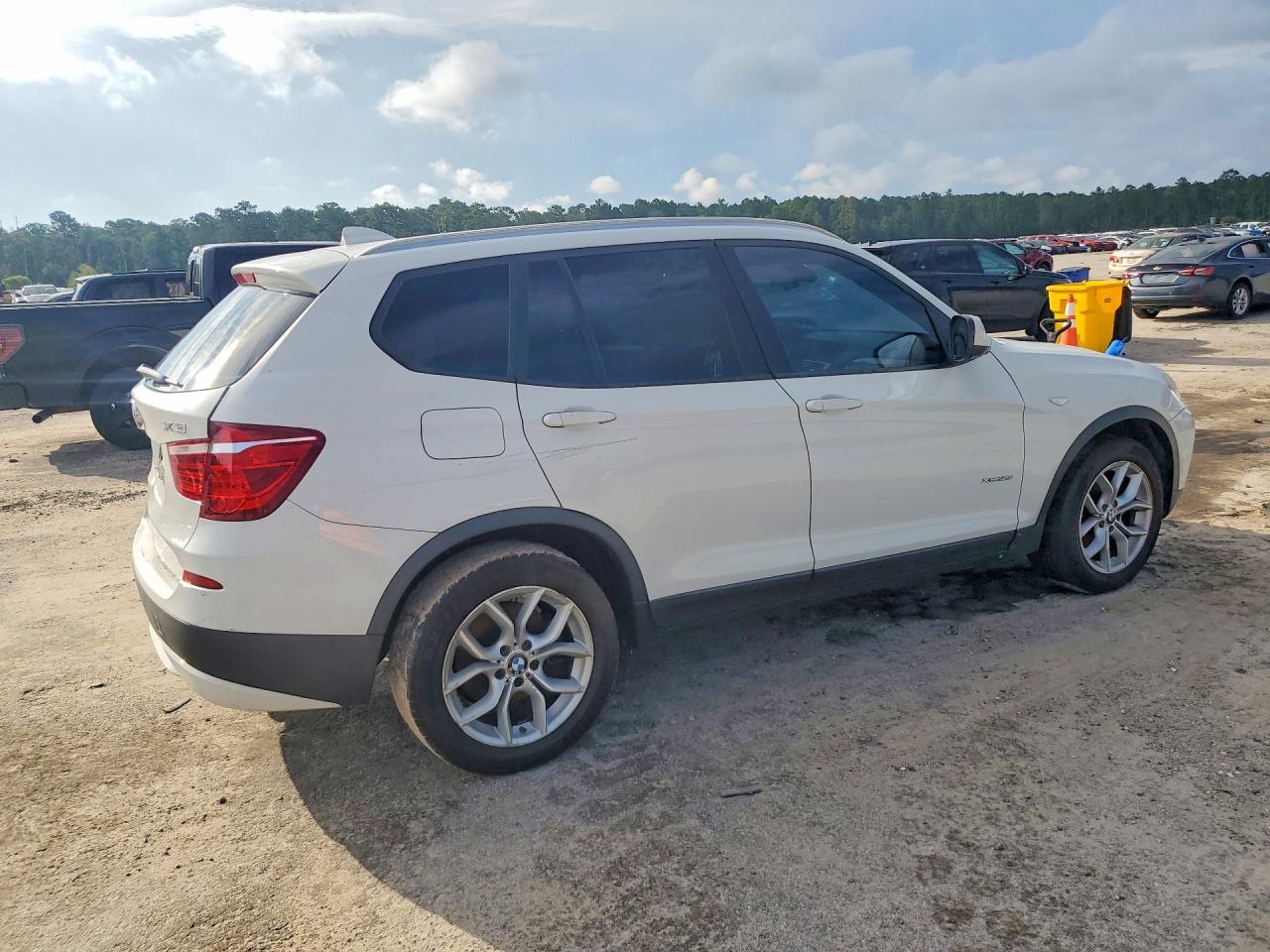 2012 BMW X3 xDrive35I - Image 3