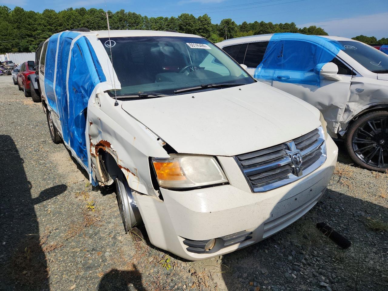 2010 Dodg Grand Caravan Sxt - Image 4