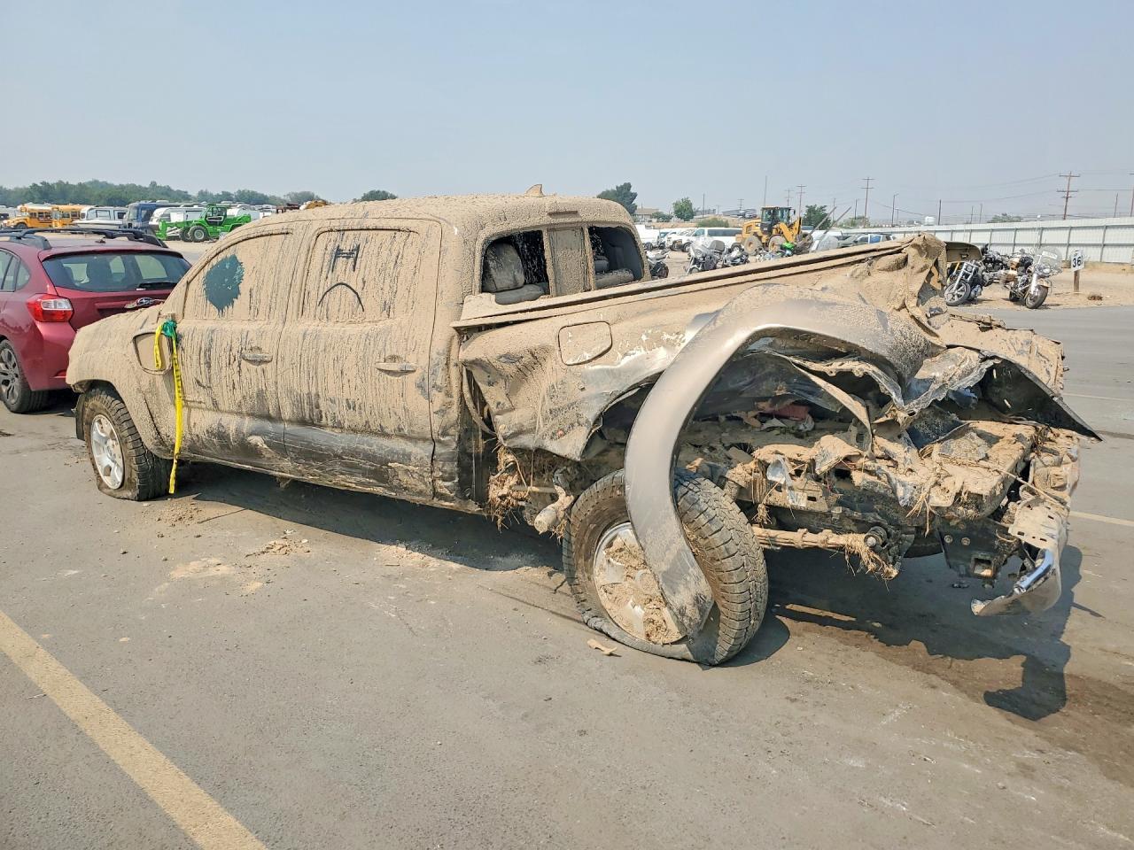 2012 Toyota Tacoma - Image 2