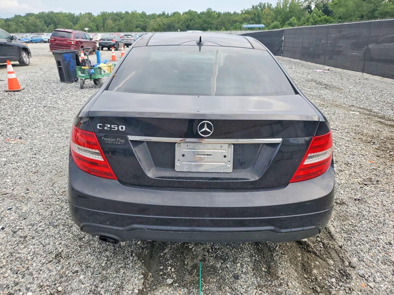 2012 Mercedes-Benz C 250 - Фото 6