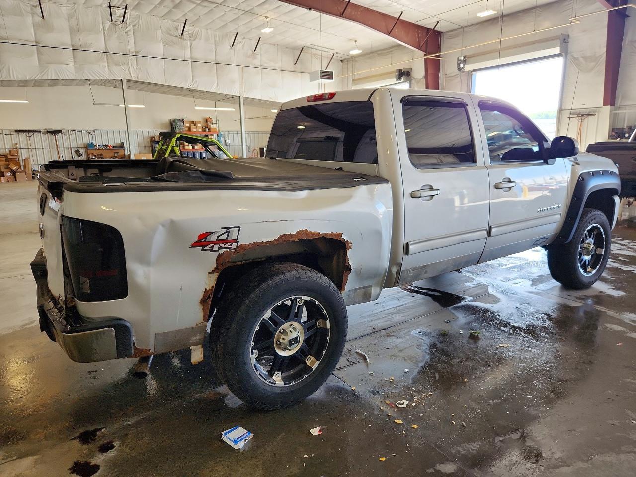 2010 Chevrolet Silverado K1500 Ltz - Image 3