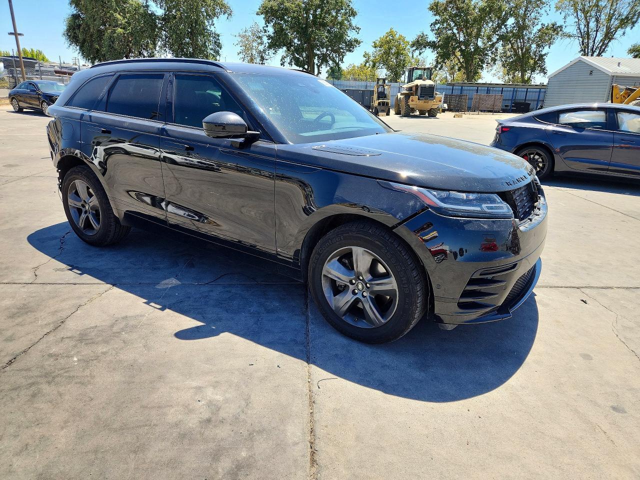 2021 Land Rover Range Rover Velar R-Dynamic S - Image 4