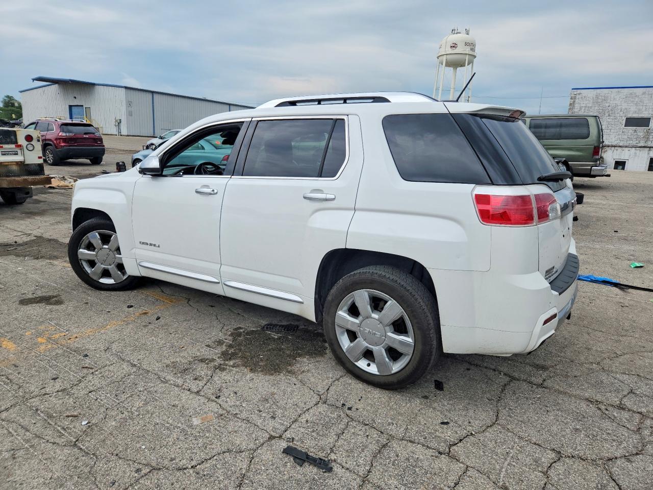 2015 GMC Terrain Denali - Фото 2