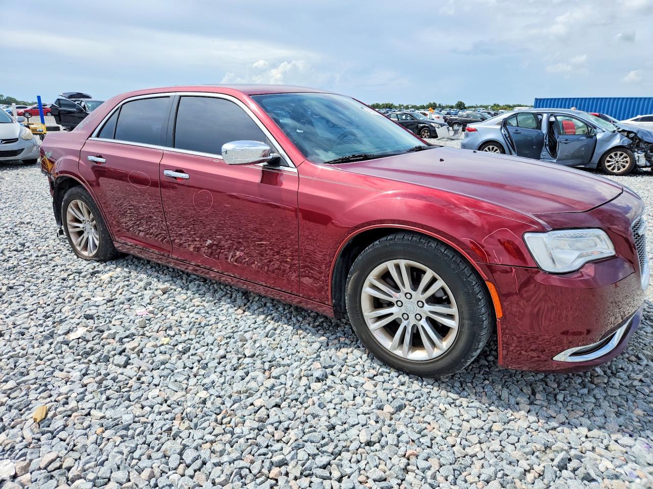 2015 Chrysler 300C - Фото 4