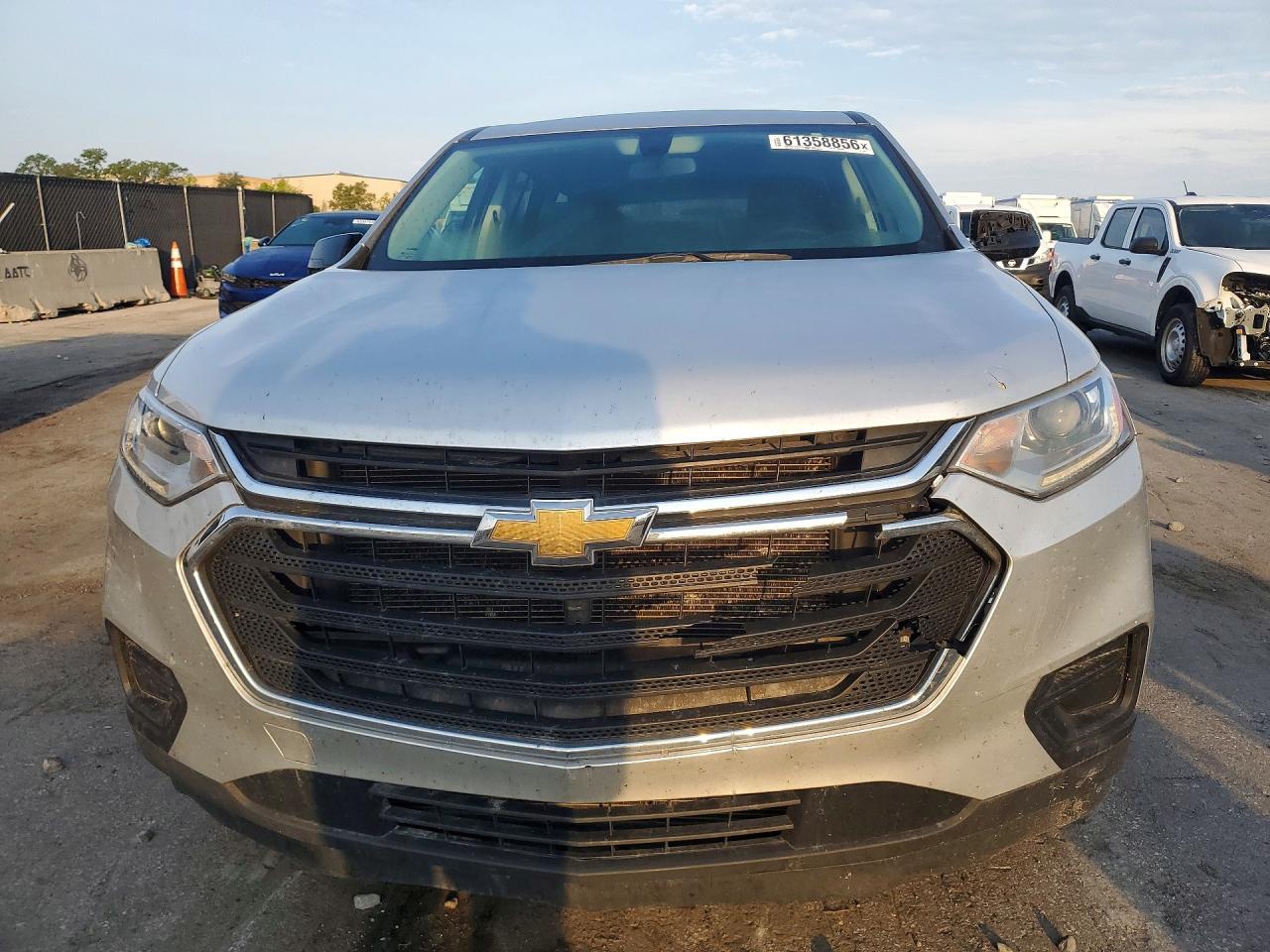 2020 Chevrolet Traverse Ls - Image 5