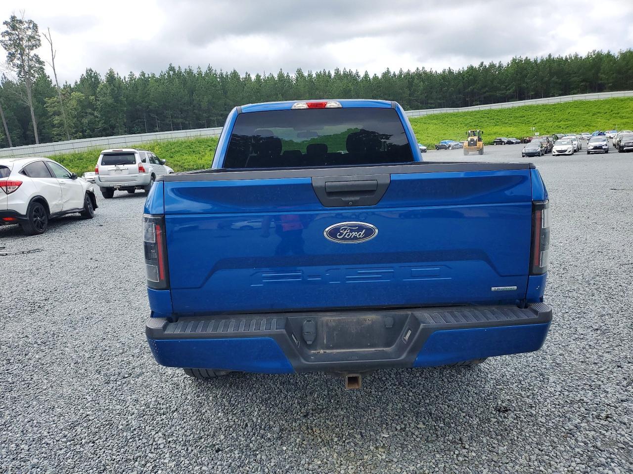 2018 Ford F150 Super Cab - Фото 6