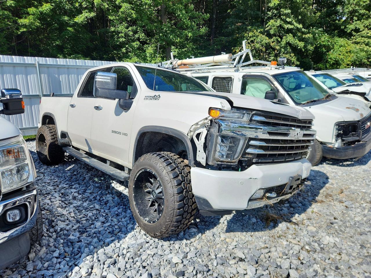 2021 Chevrolet Silverado K3500 High Country - Image 4