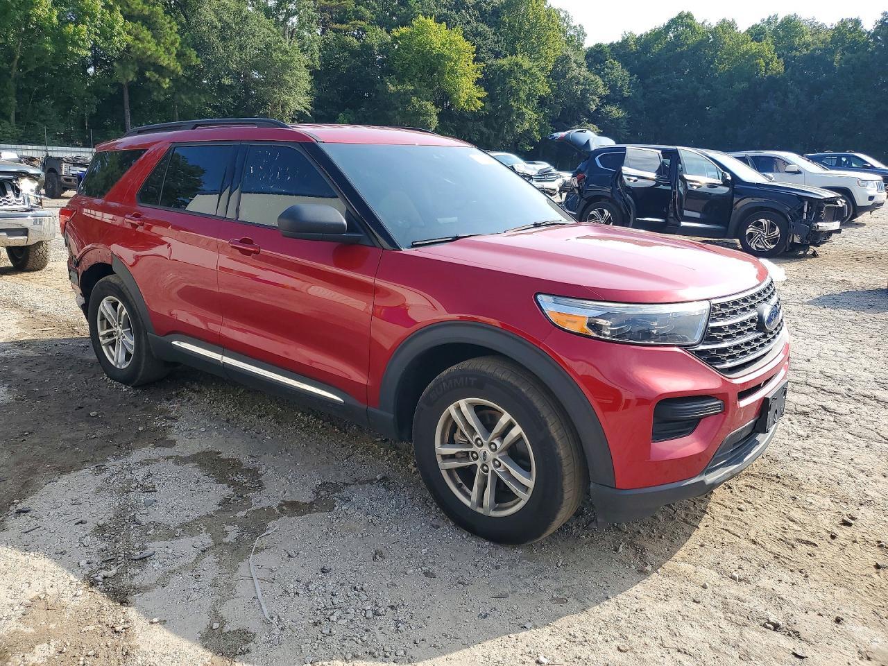 2022 Ford Explorer Xlt - Фото 4