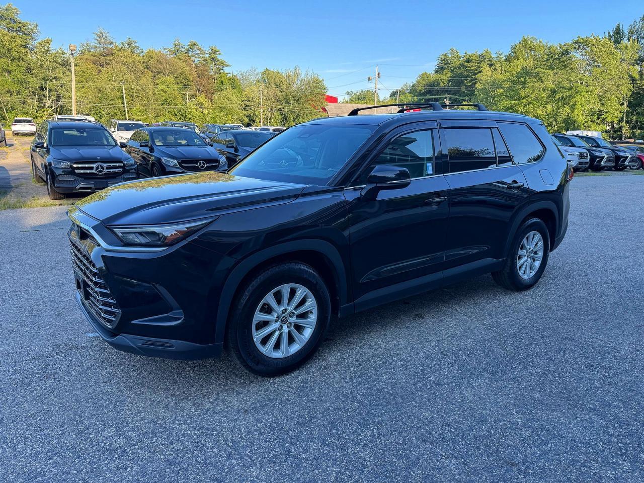 2024 Toyota Grand Highlander Hybrid Xle - Image 2
