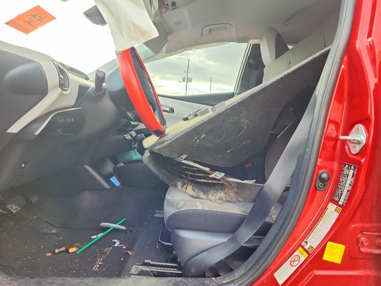 2019 Toyota Prius Le - Image 7