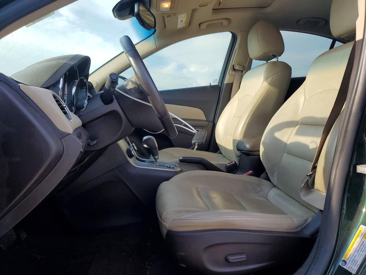 2014 Chevrolet Cruze - Image 7