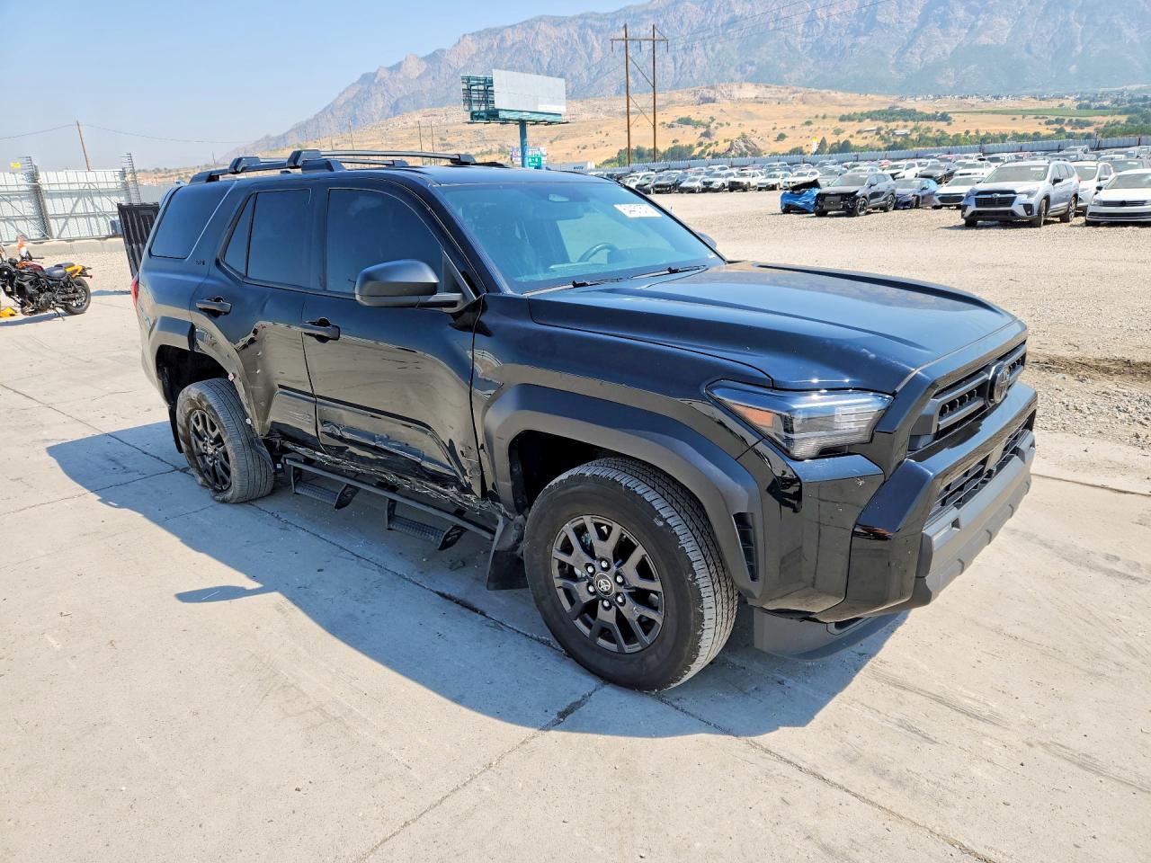 2025 Toyota 4Runner Sr5 - Image 4