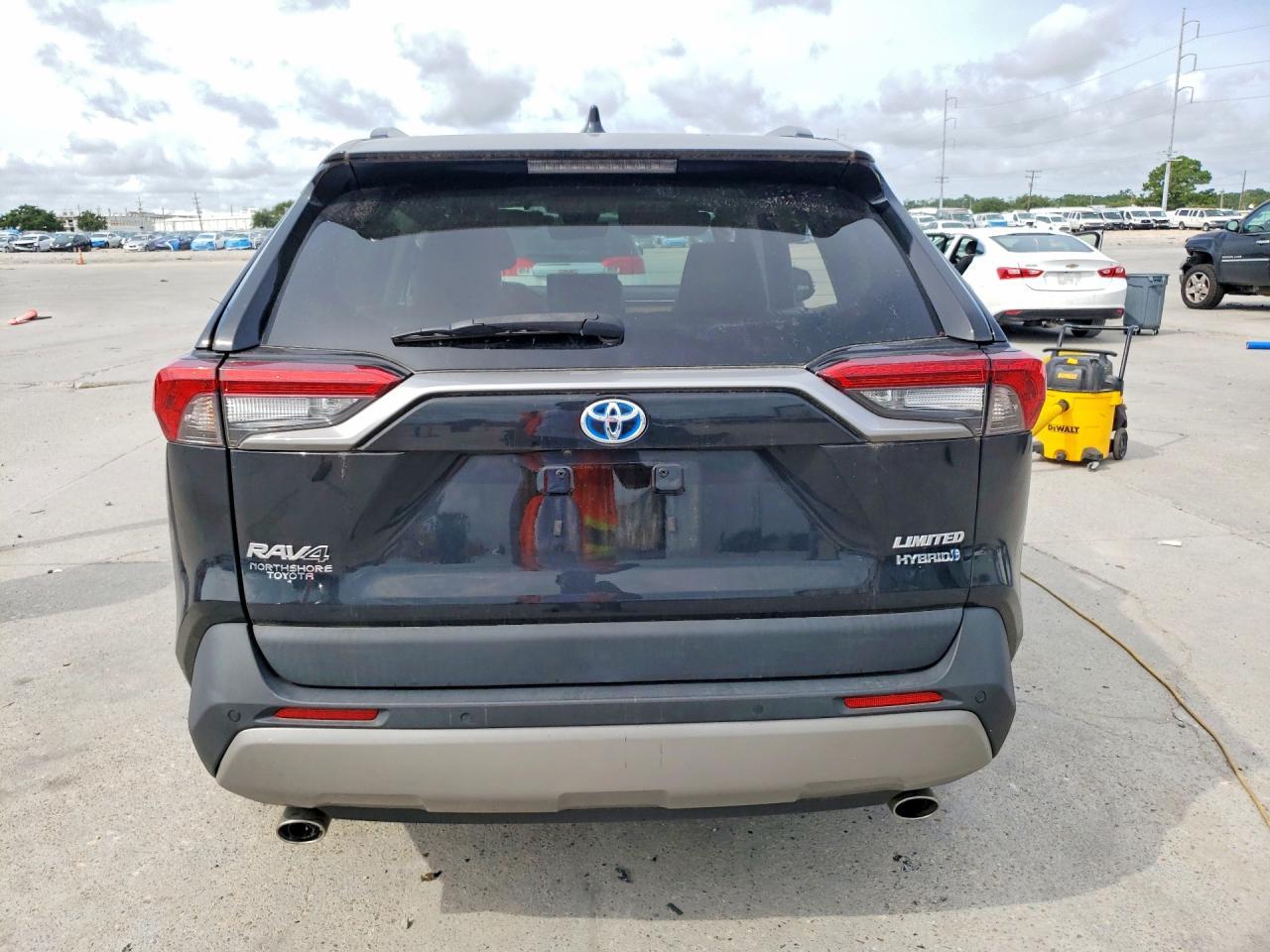 2023 Toyota Rav4 Limited - Фото 6
