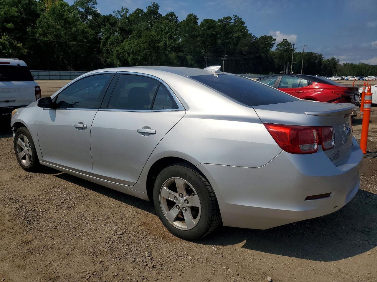 2016 Chevrolet Malibu Limited Lt - Image 2