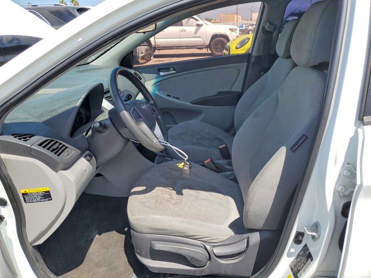 2014 Hyundai Accent Gs - Фото 7