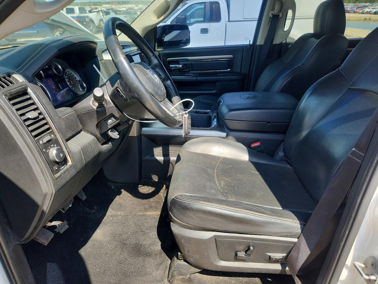 2016 Ram 1500 Sport - Фото 7