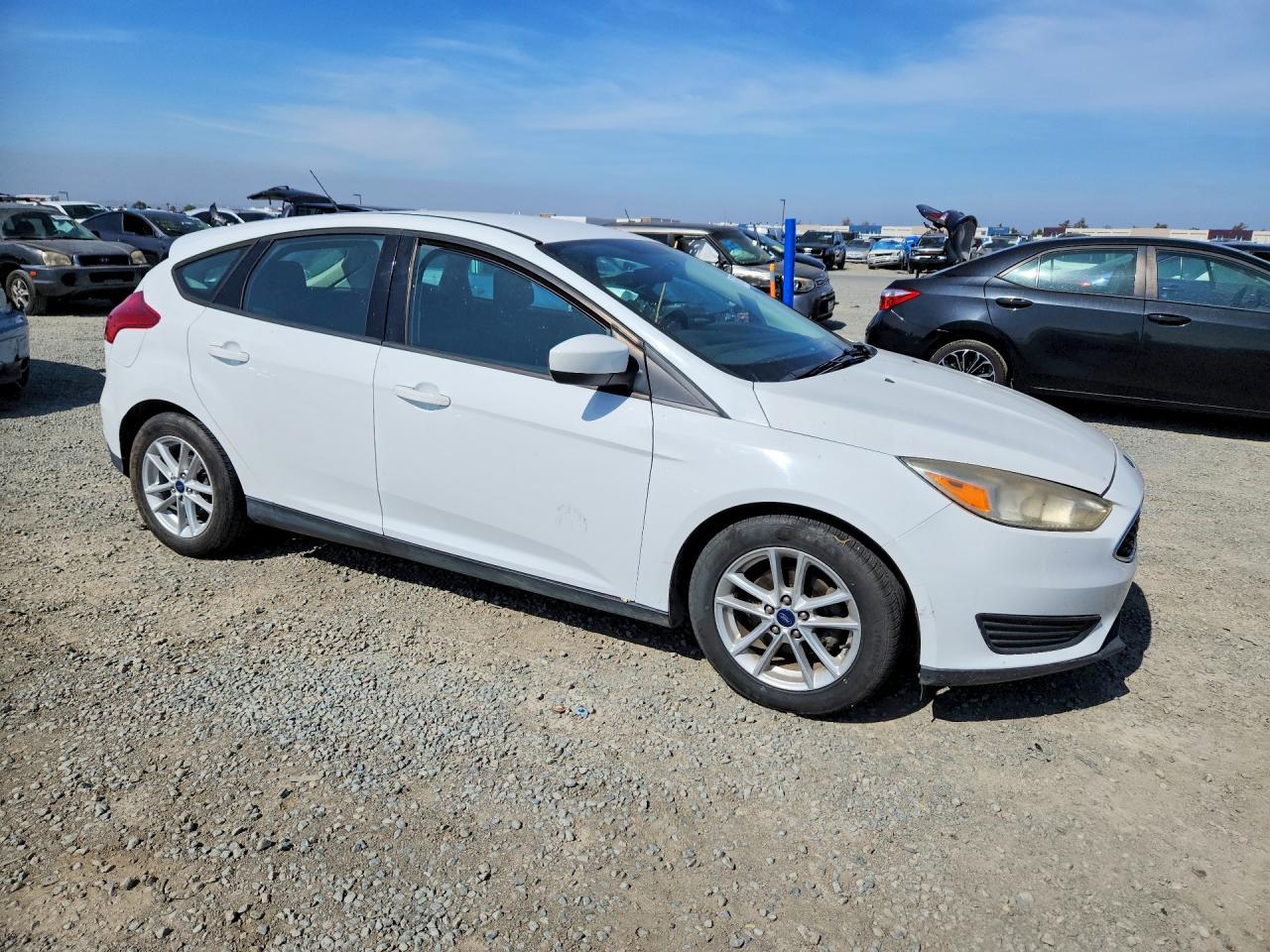 2018 Ford Focus Se - Image 4