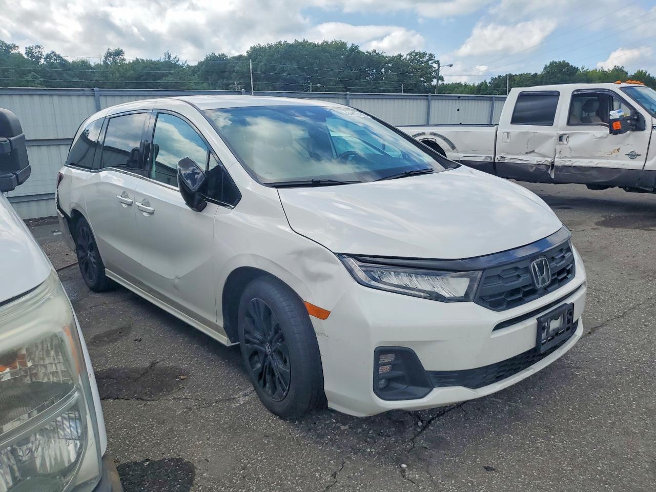 2025 Honda Odyssey Sport-L - Фото 4