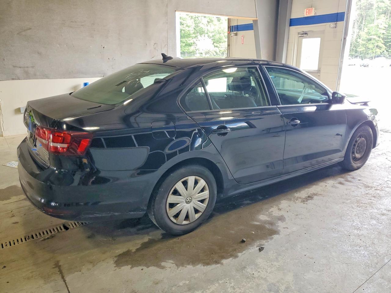 2016 Volkswagen Jetta S - Image 3