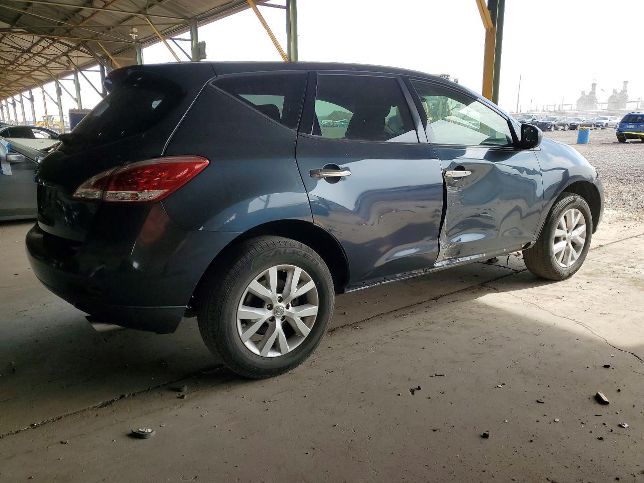 2011 Nissan Murano S - Фото 3