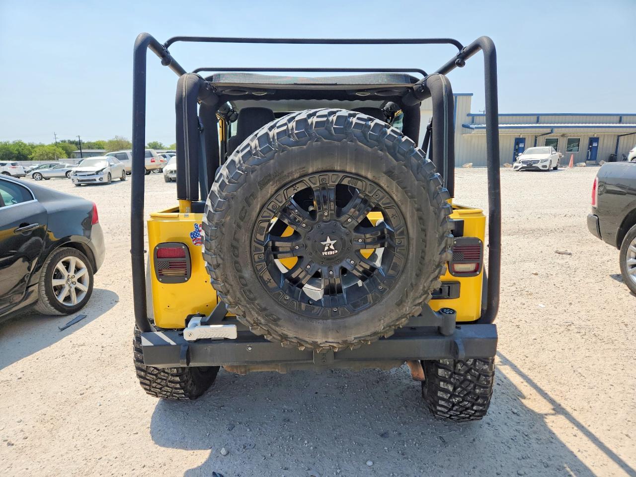 2004 Jeep Wrangler X - Image 6