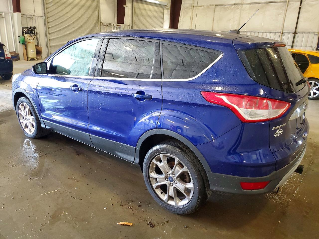 2013 Ford Escape Sel - Фото 2
