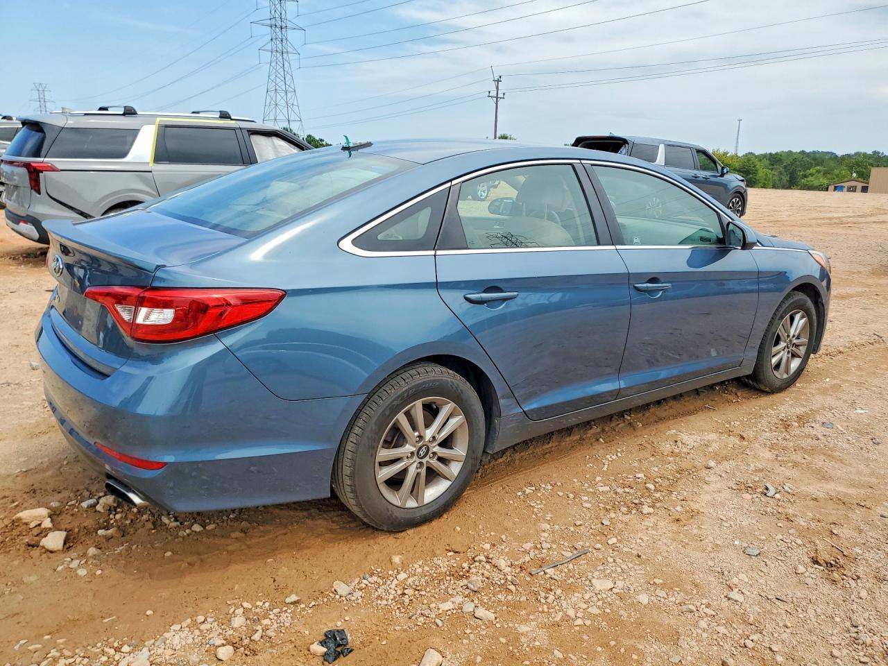 2017 Hyundai Sonata Se - Фото 3