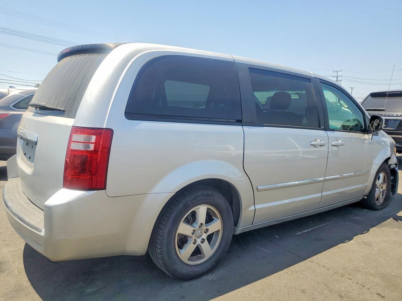 2008 Dodge Grand Caravan Sxt - Фото 3