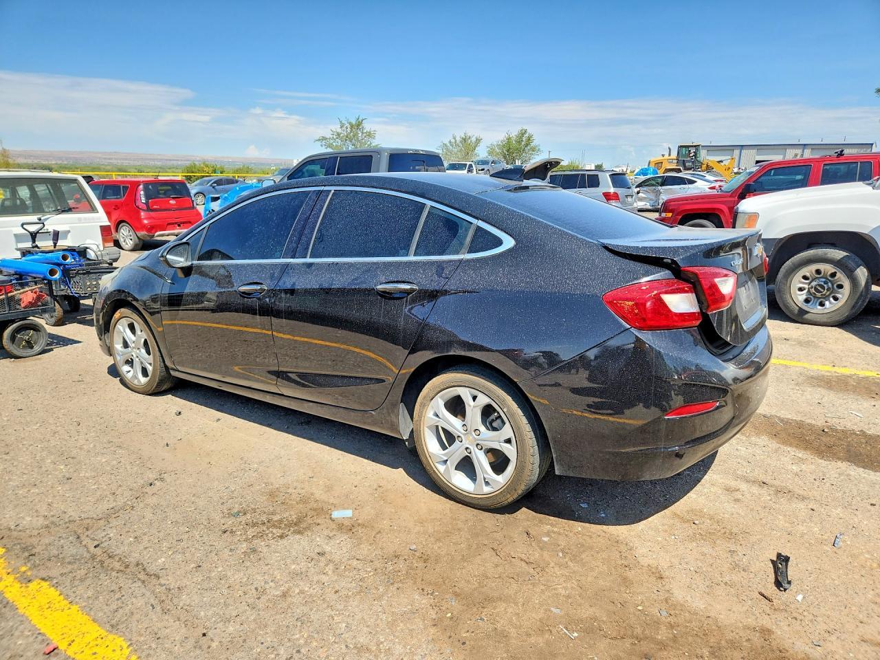 2017 Chevrolet Cruze L W/1Sm Equip - Фото 2