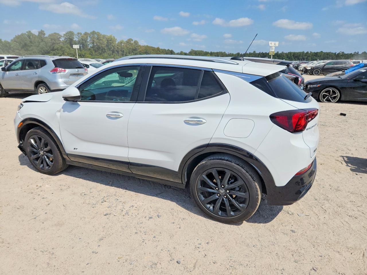 2026 Buick Encore Gx Sport Touring - Фото 2