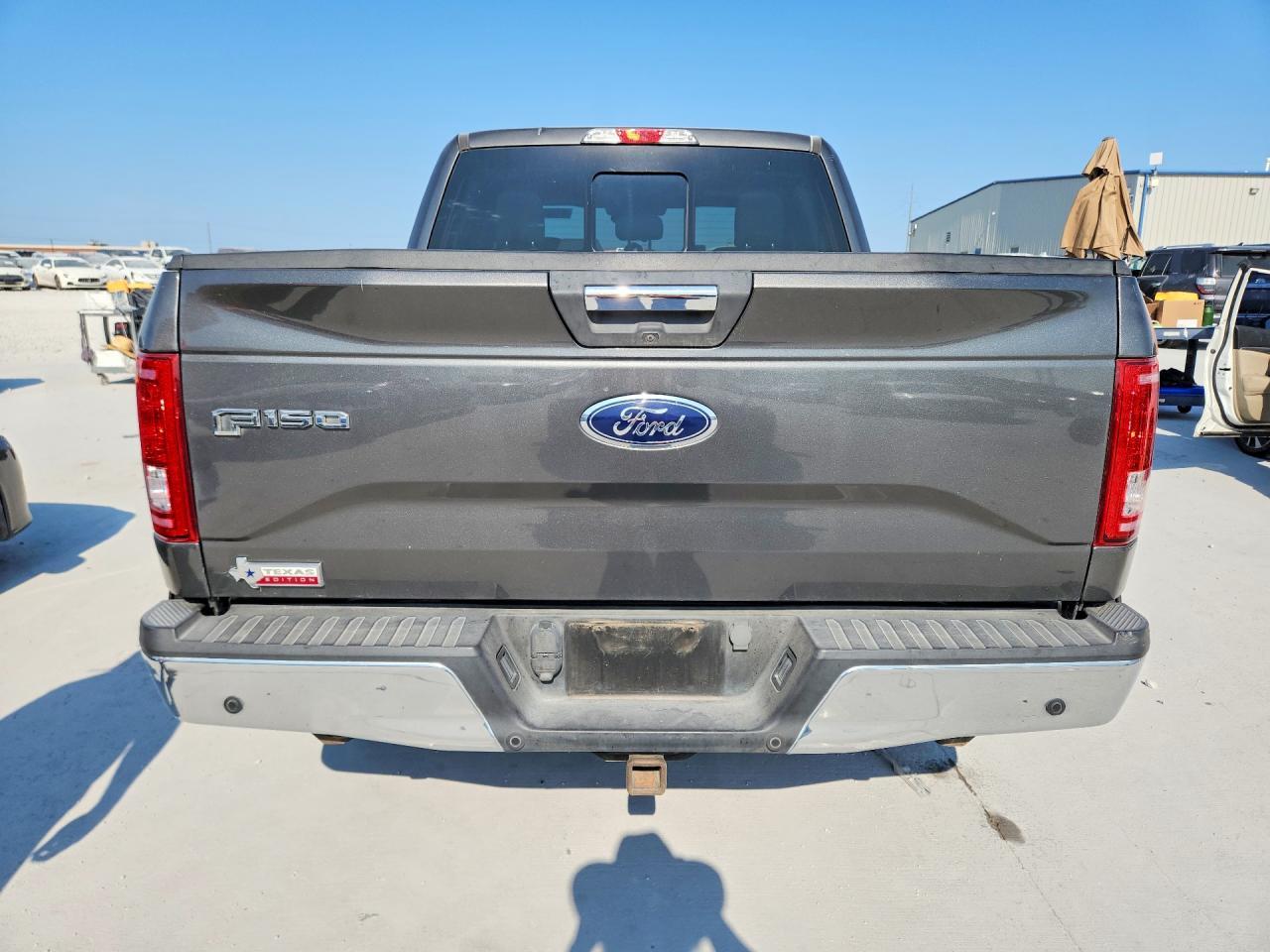 2016 Ford F150 Supercrew - Image 6