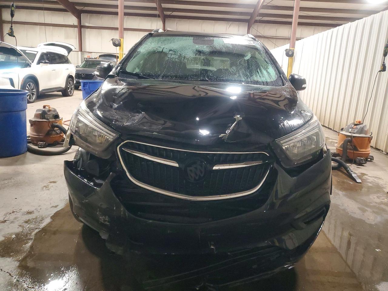 2019 Buick Encore Sport Touring - Image 5