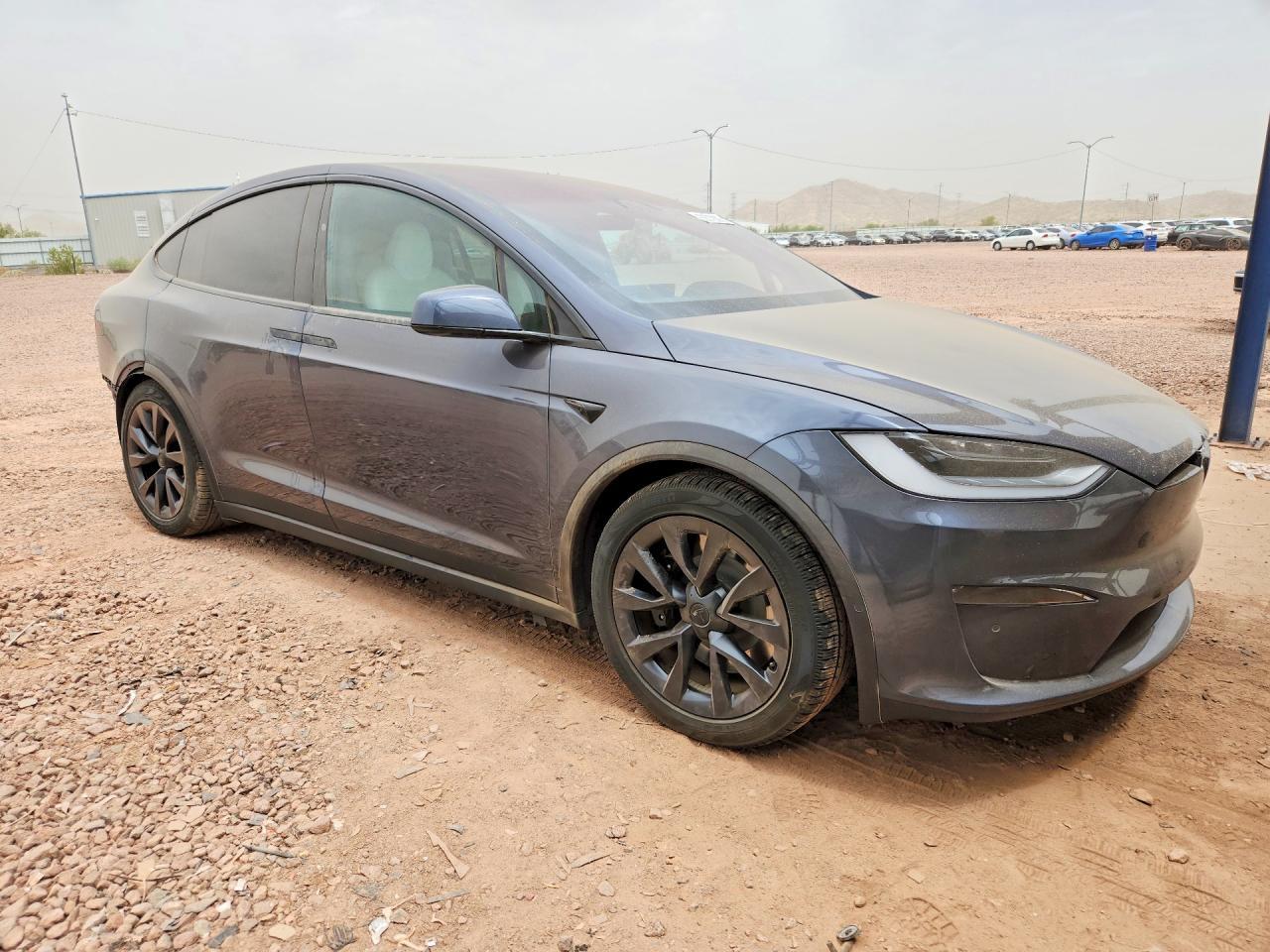 2022 Tesla Model X - Фото 4