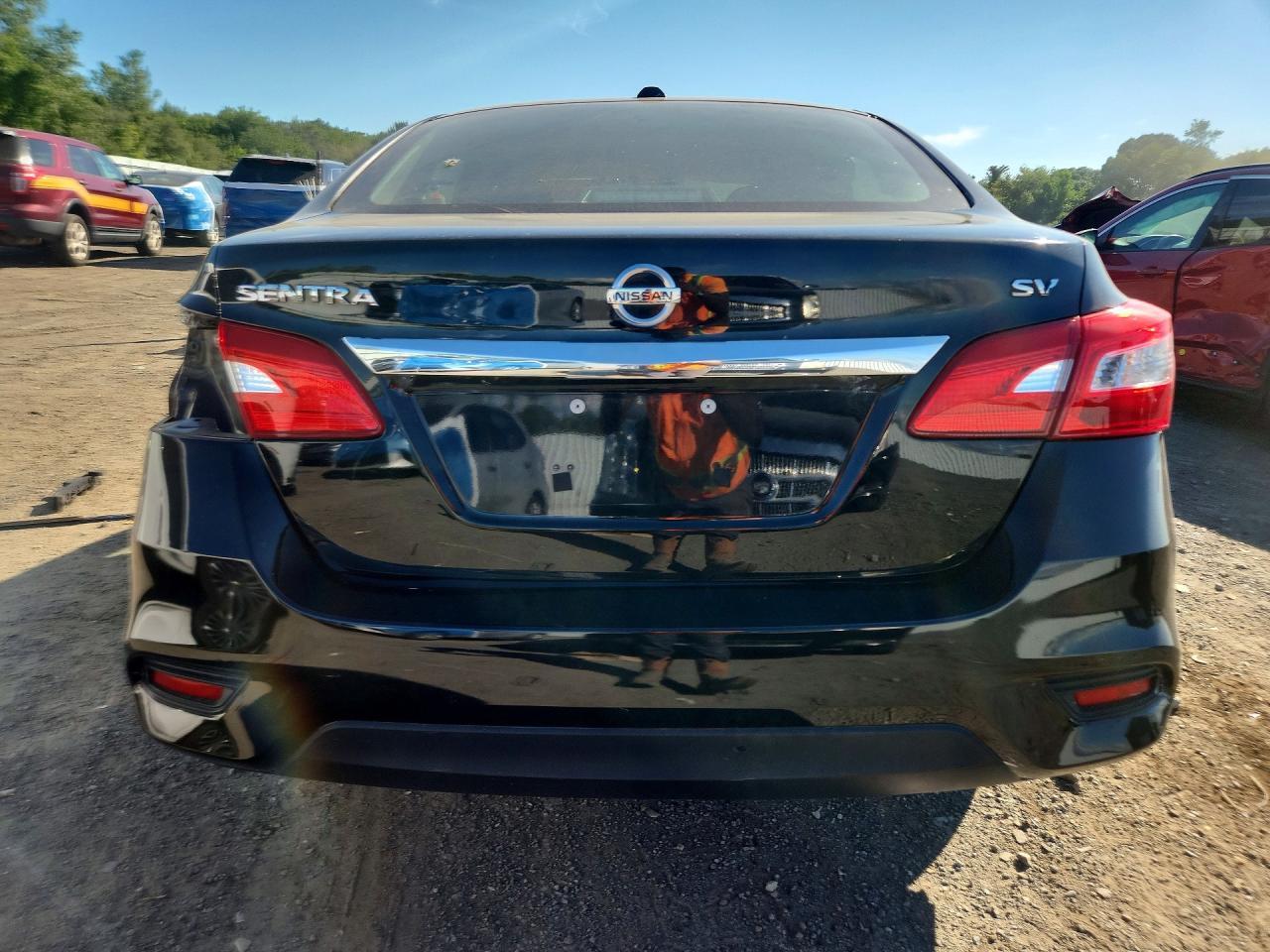 2019 Nissan Sentra Sv - Image 6