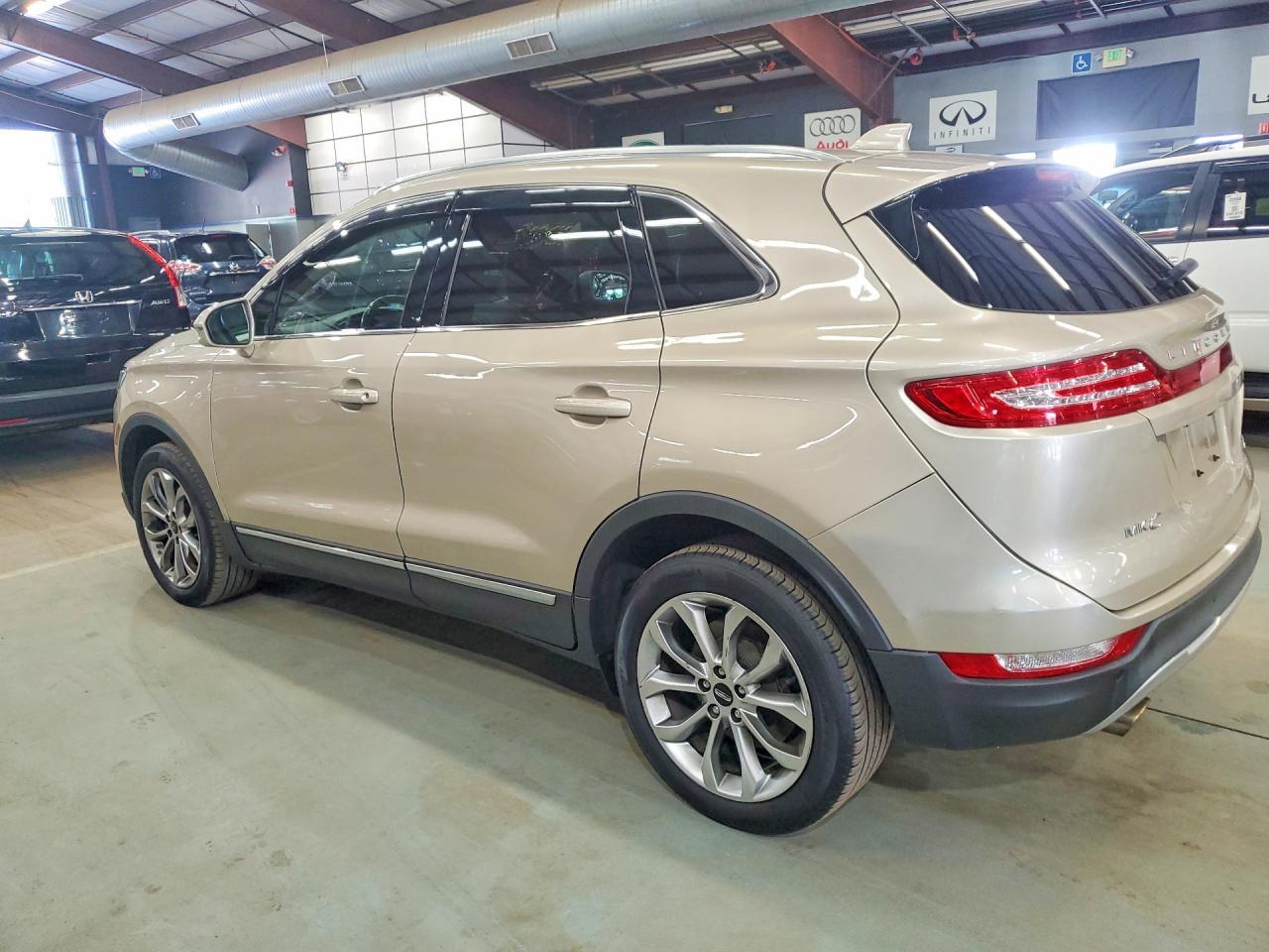 2017 Lincoln Mkc Select - Image 2
