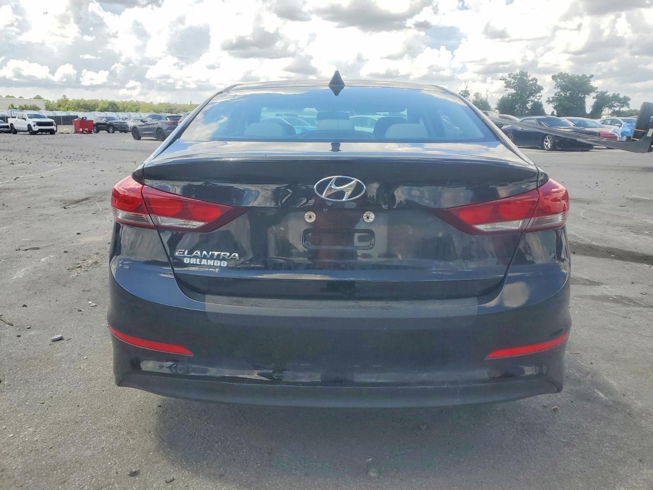 2017 Hyundai Elantra Se - Фото 6