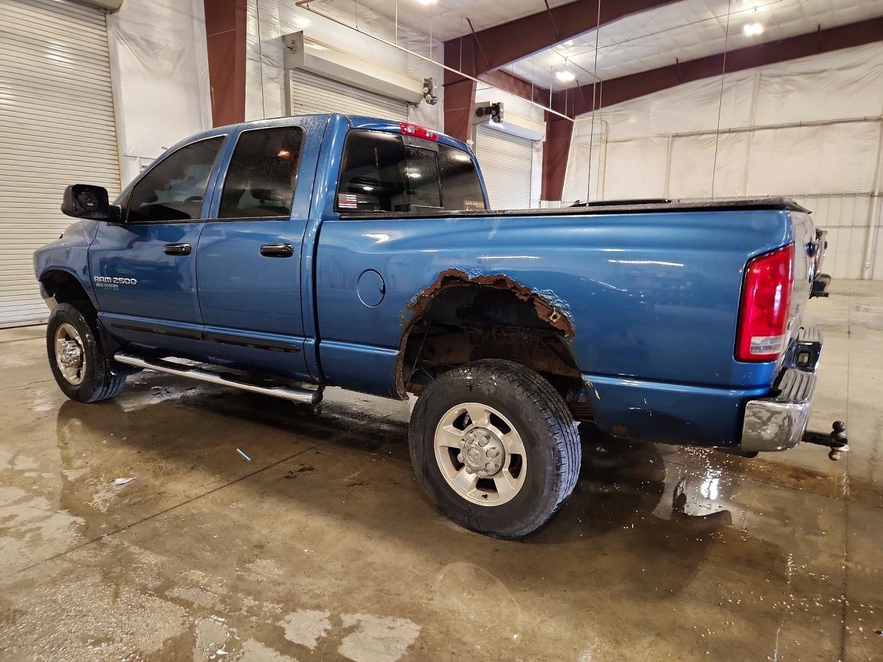 2005 Dodge Ram 2500 St - Фото 2