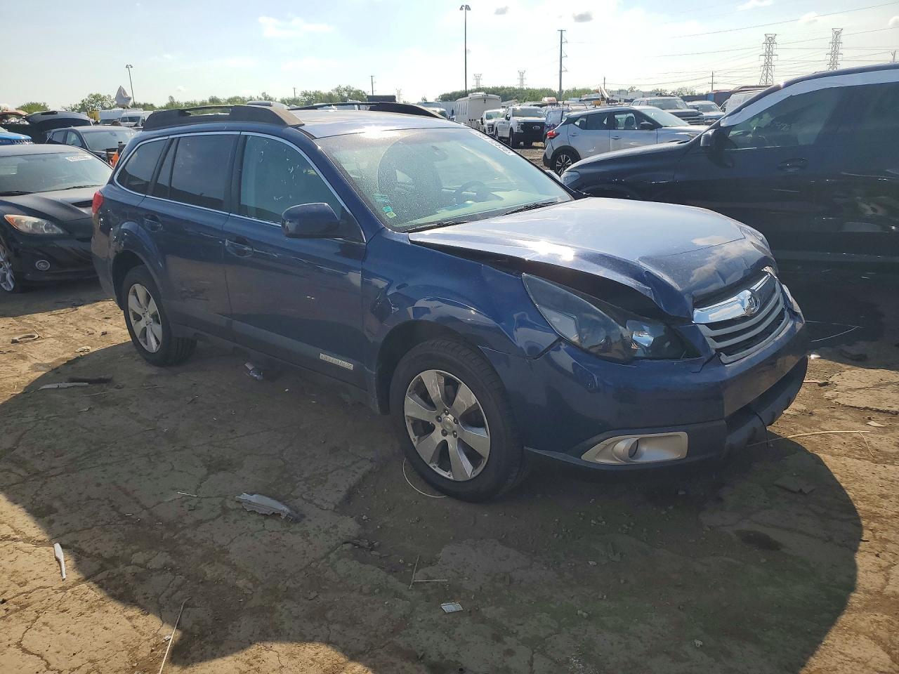 2010 Subaru Outback 2.5I Premium - Image 4