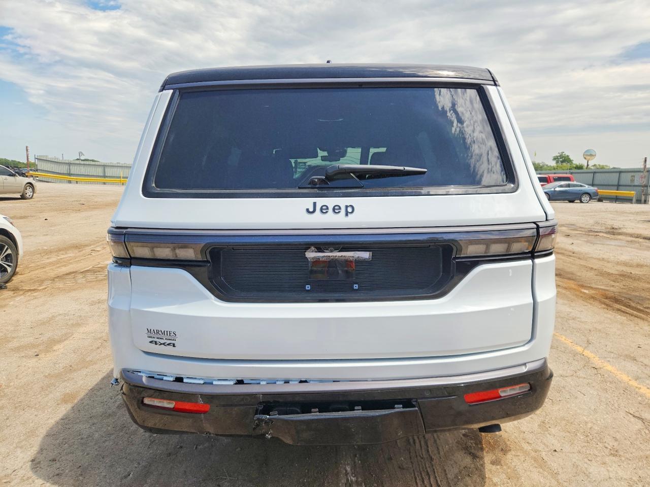 2026 Jeep Grand Wagoneer Summit - Фото 6