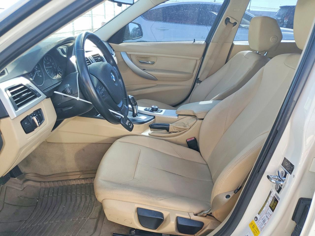 2012 BMW 328 I - Фото 7
