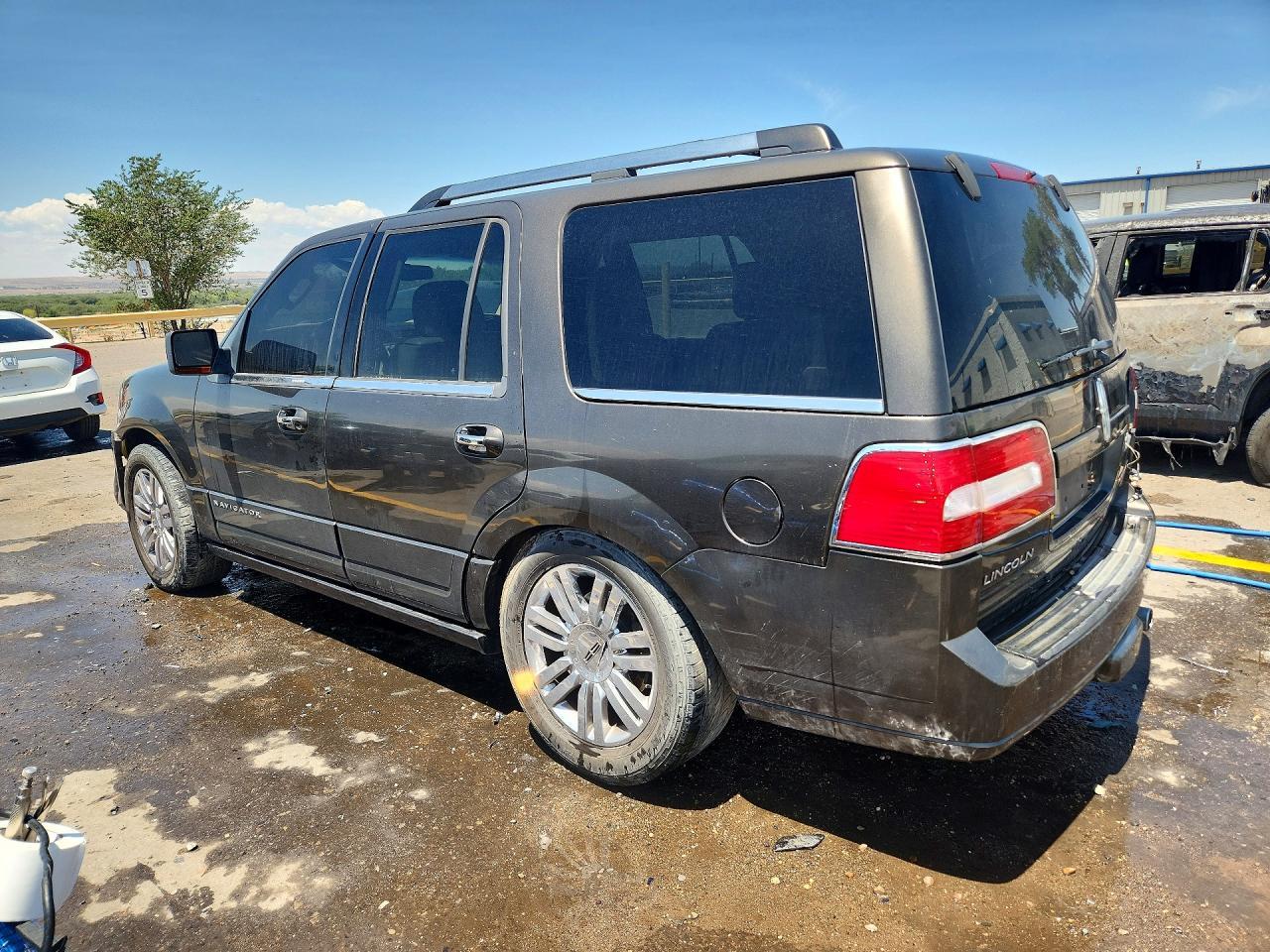 2008 Lincoln Navigator - Фото 2