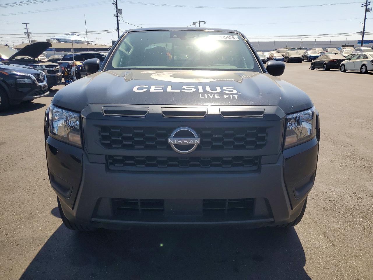 2025 Nissan Frontier S - Image 5