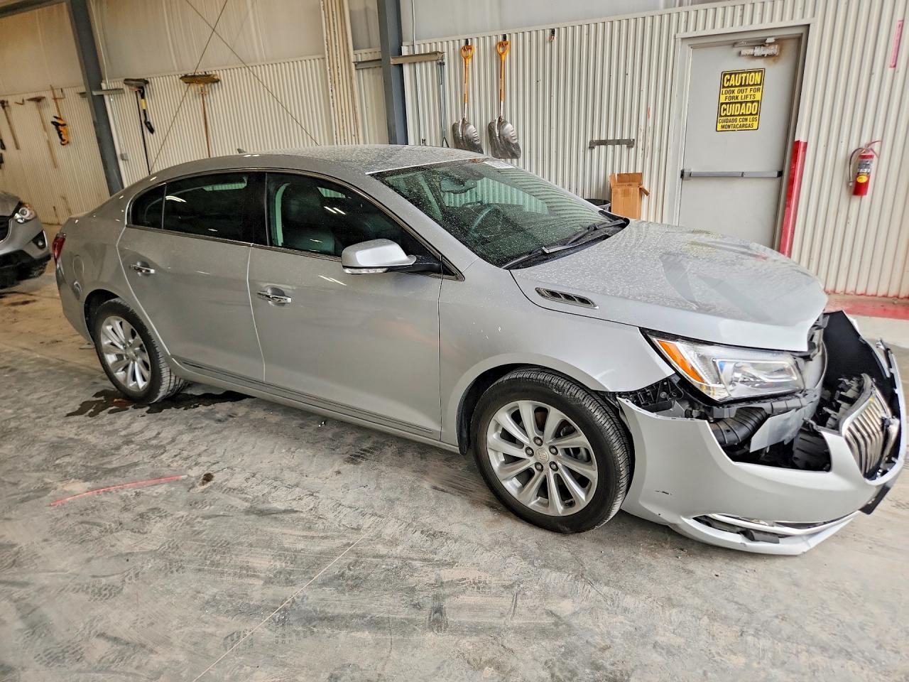 2014 Buick Lacrosse - Image 4