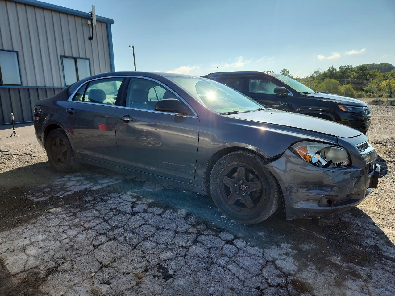 2009 Chevrolet Malibu Ls - Image 4
